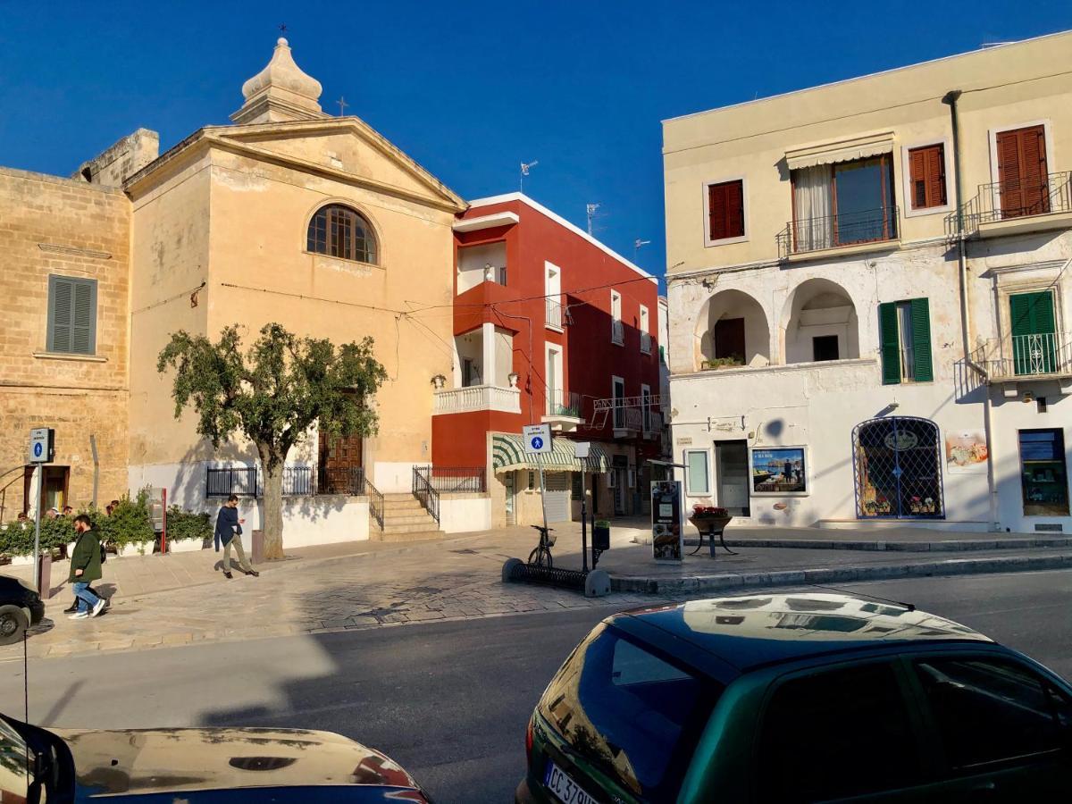 Al Civico 3 Centro Apartment Polignano a Mare Bagian luar foto