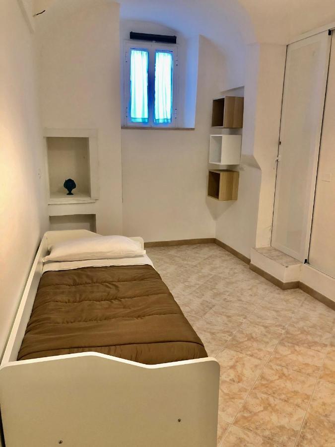 Al Civico 3 Centro Apartment Polignano a Mare Bagian luar foto